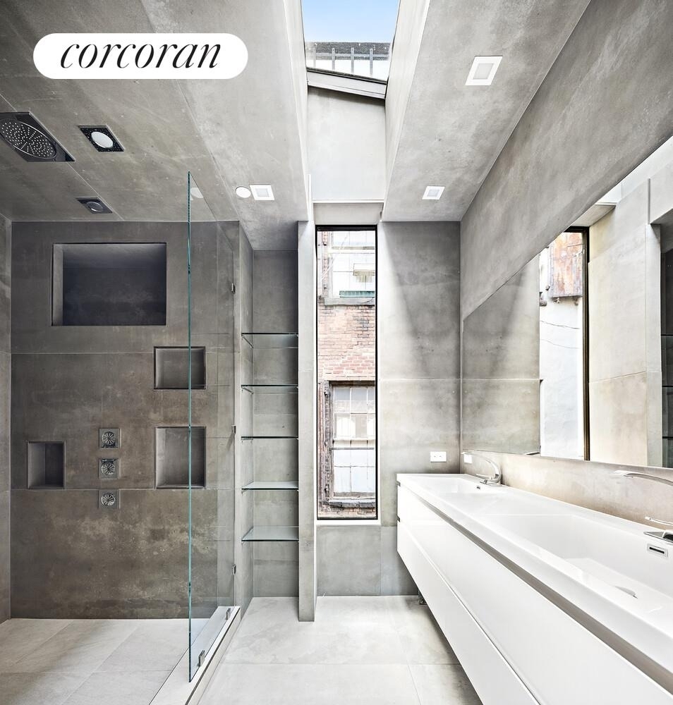 35 Walker Street - Photo 6