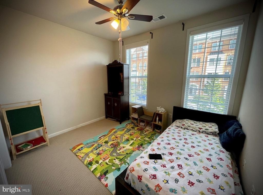 23479 Belvoir Woods Terrace - Photo 19
