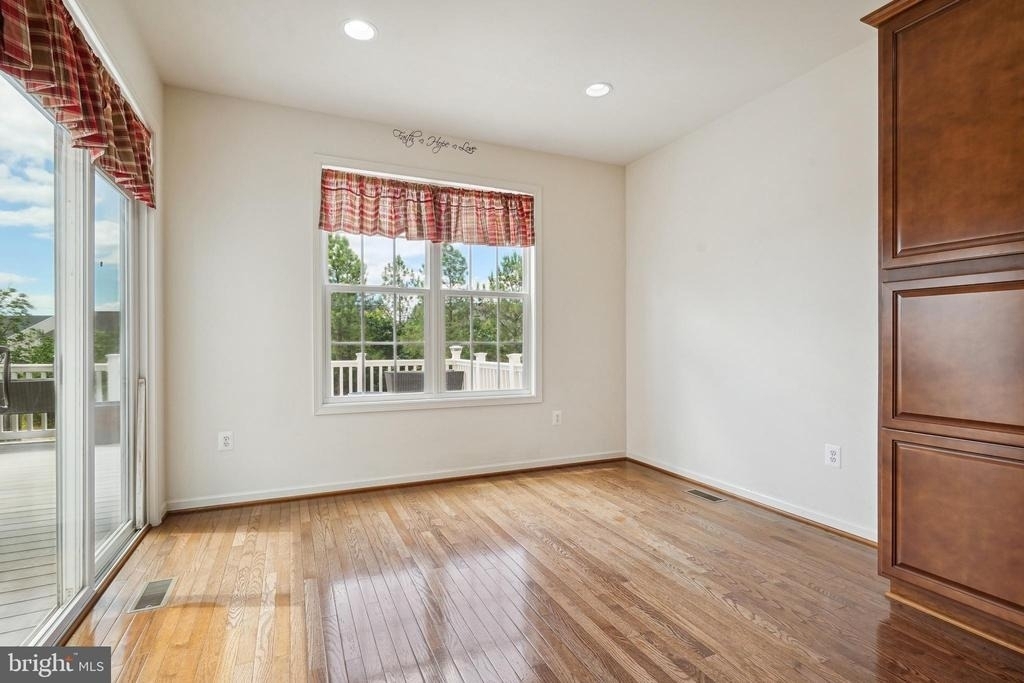 41685 St Albans Terrace - Photo 9