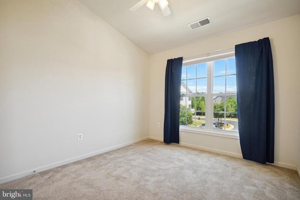 41685 St Albans Terrace - Photo 19
