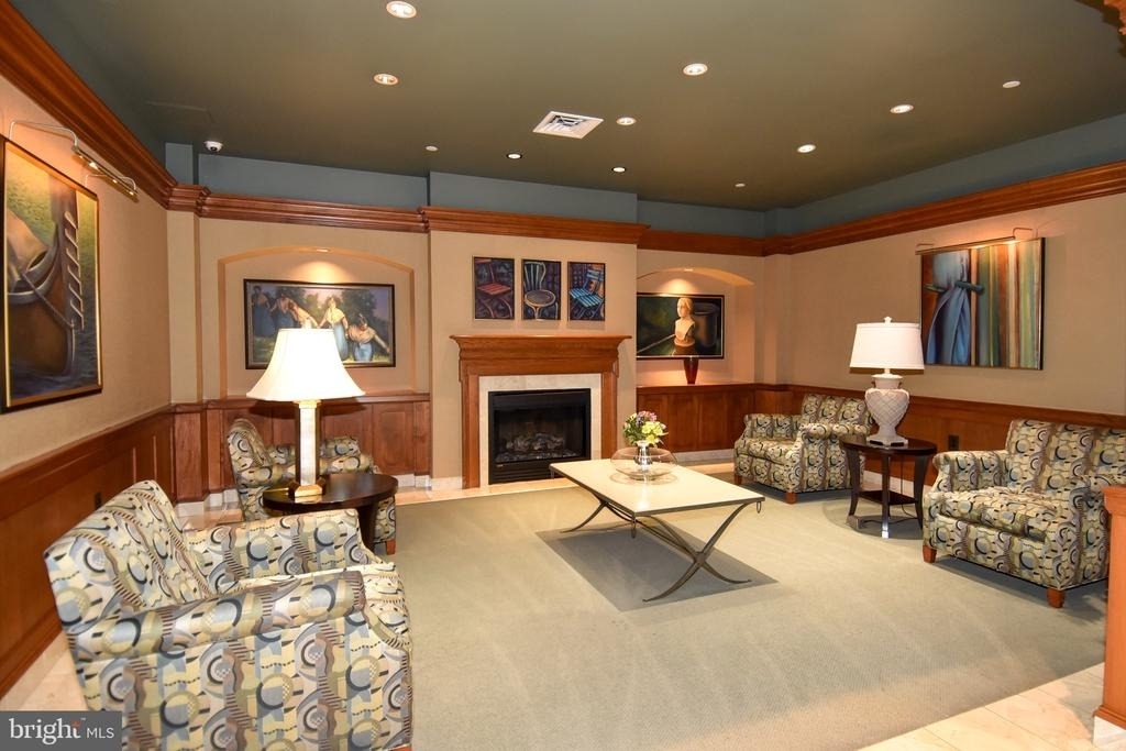 11800 Sunset Hills Road - Photo 29