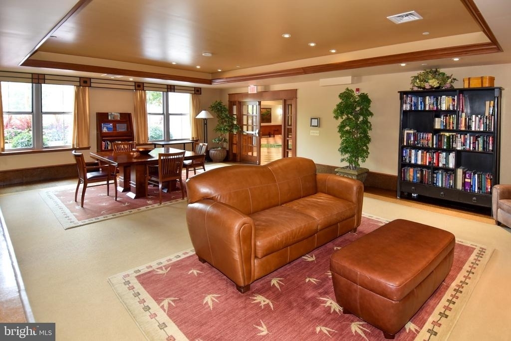 11800 Sunset Hills Road - Photo 33