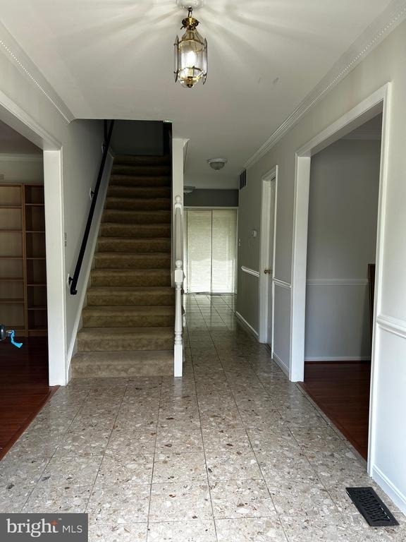 5205 Pumphrey Drive - Photo 8