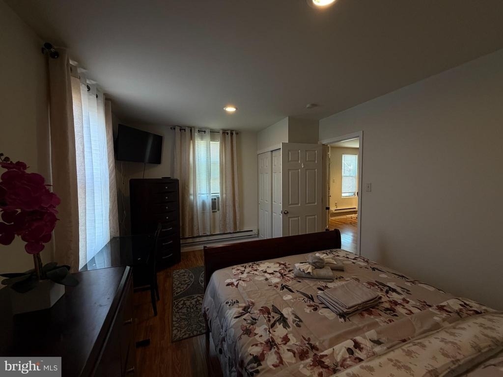 7103 Rising Sun Avenue - Photo 5