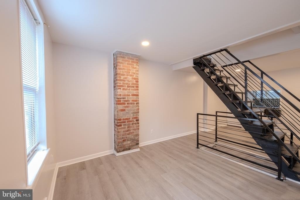 2924 Salmon Street - Photo 5
