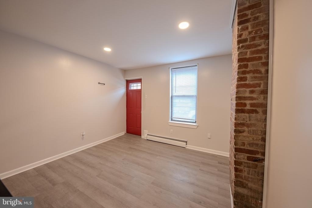 2924 Salmon Street - Photo 4