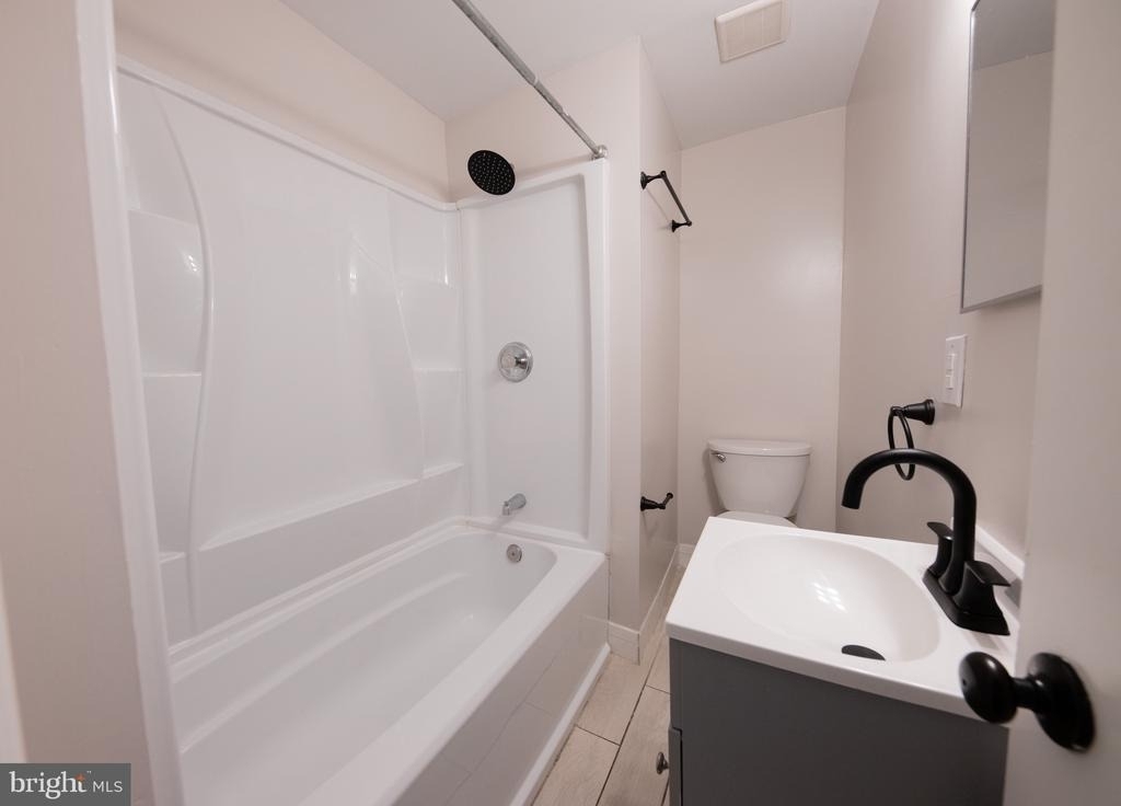 2924 Salmon Street - Photo 24