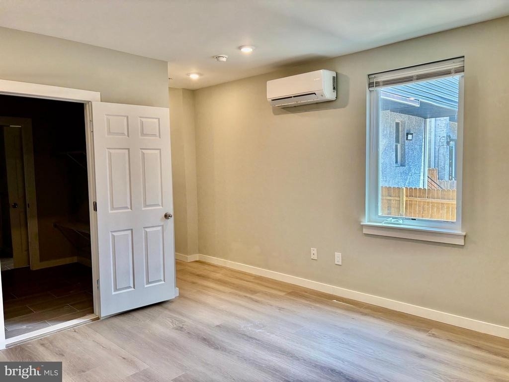5356 Cedar Avenue - Photo 10
