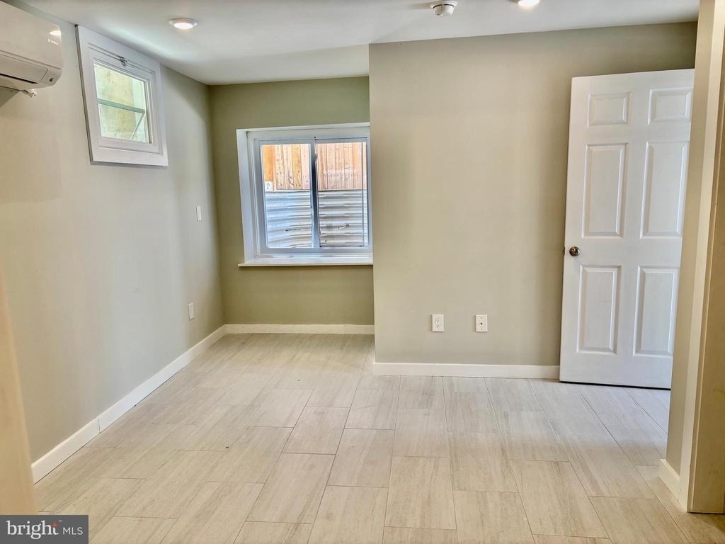5356 Cedar Avenue - Photo 5