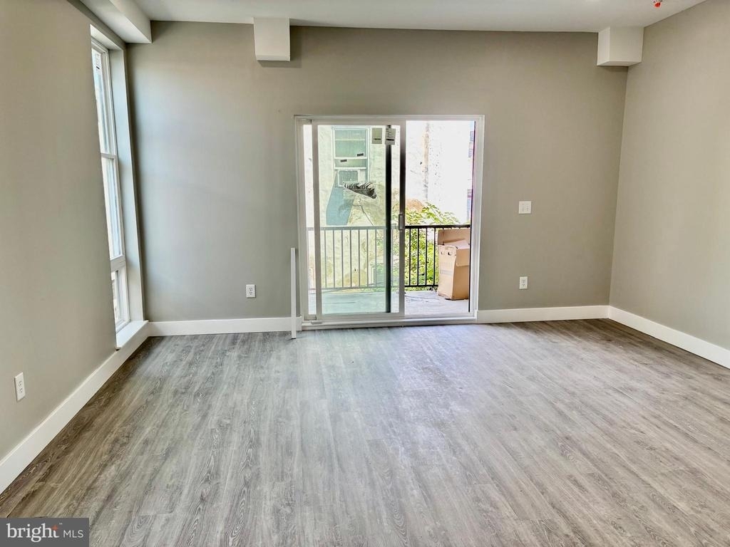 5423 Baltimore Avenue - Photo 1