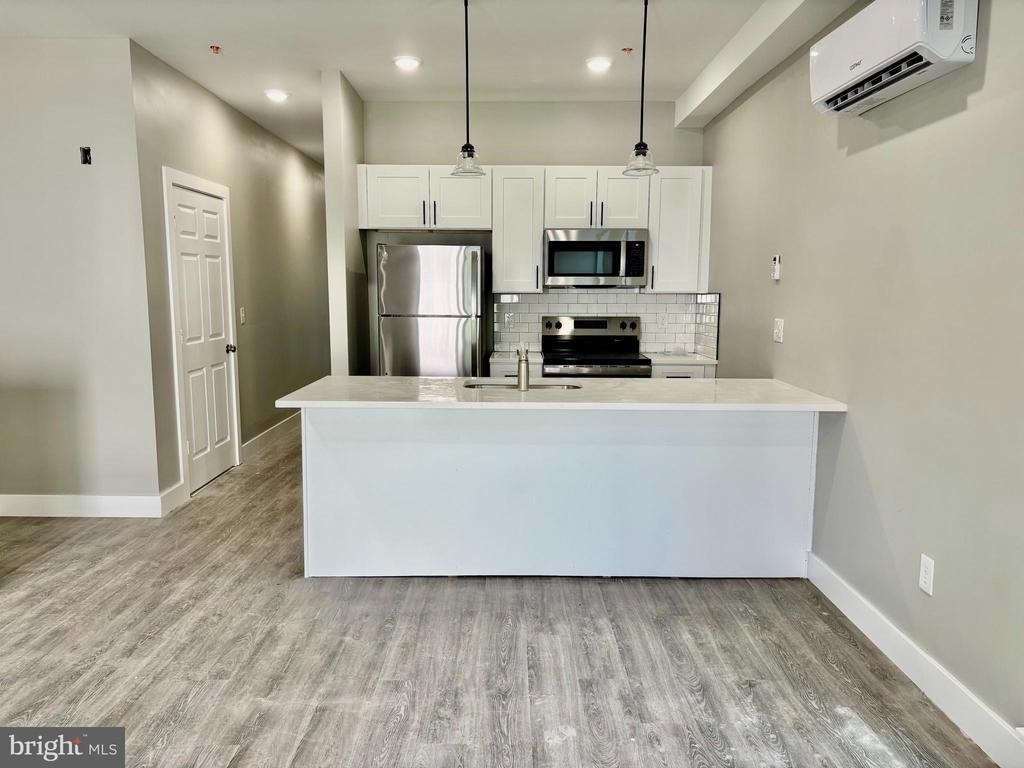 5356 Cedar Avenue - Photo 0
