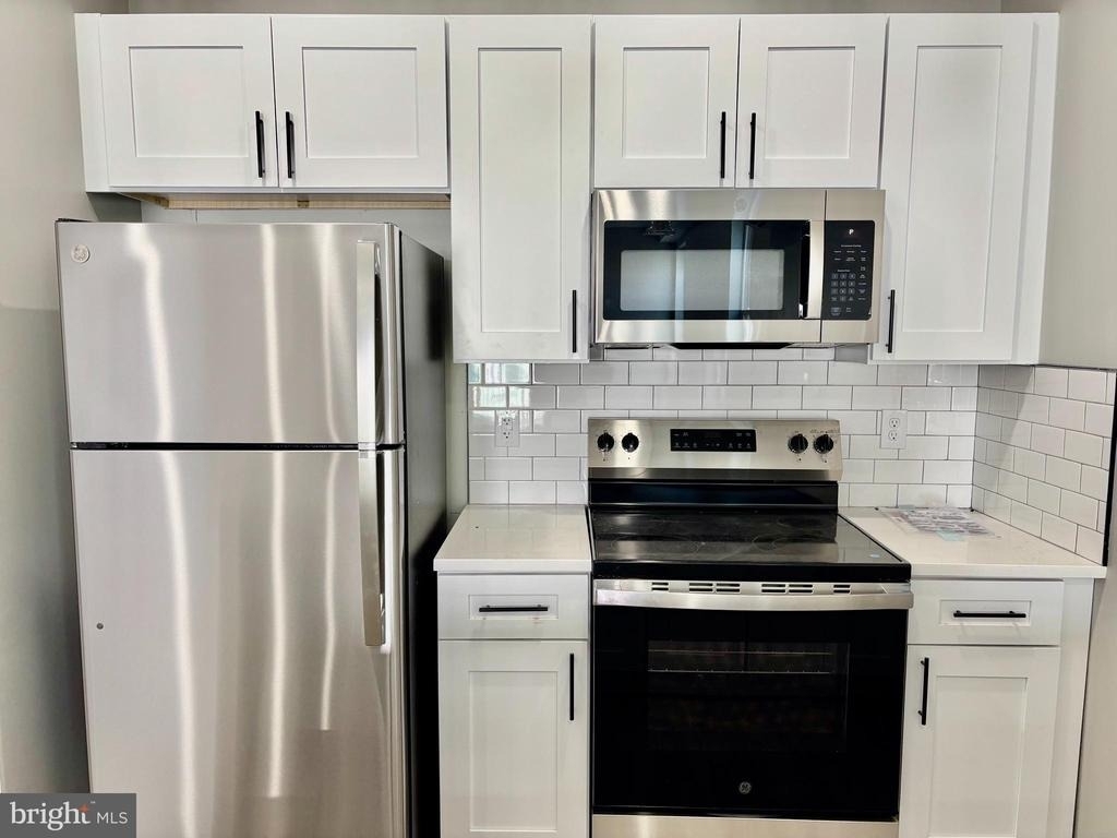 5356 Cedar Avenue - Photo 1
