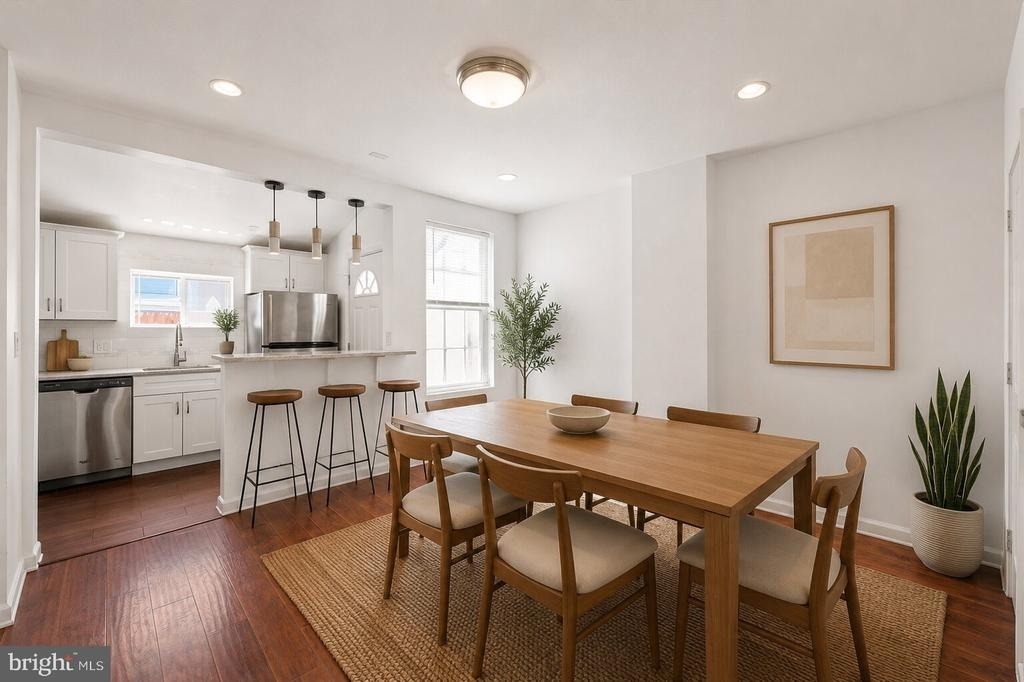 2318 E Letterly Street - Photo 4