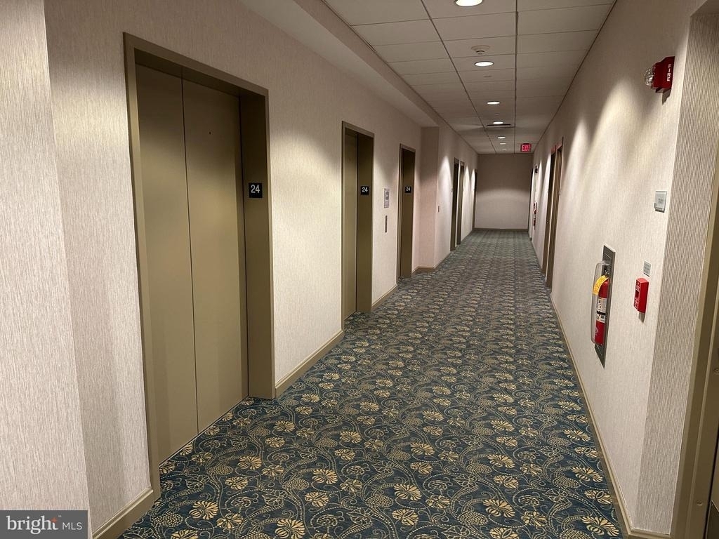 901 N Penn Street - Photo 34