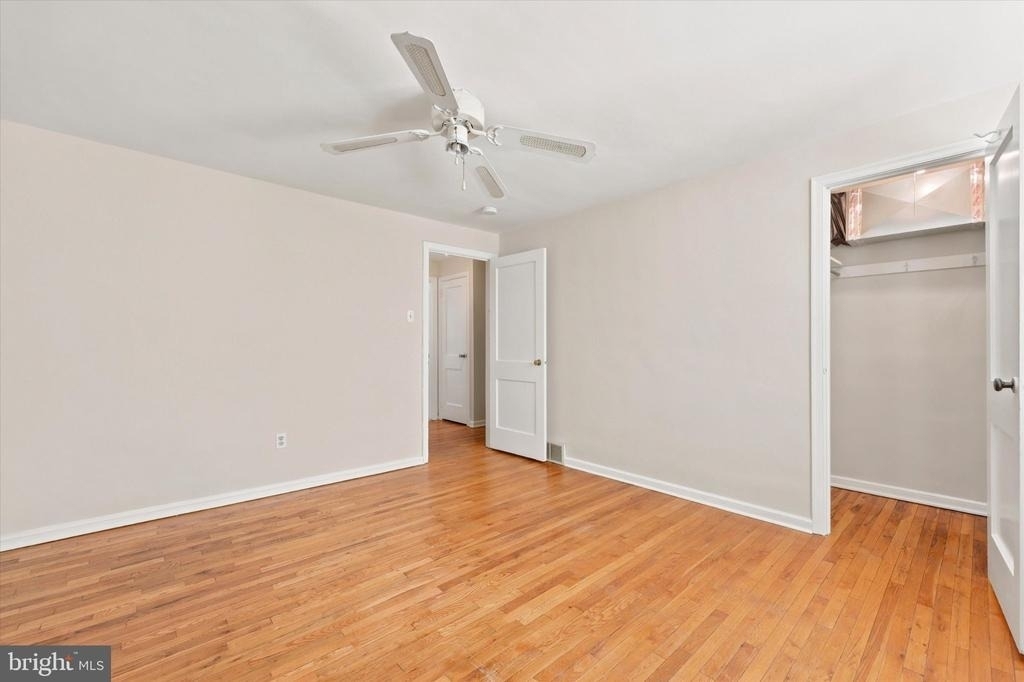107 Plant Avenue - Photo 6