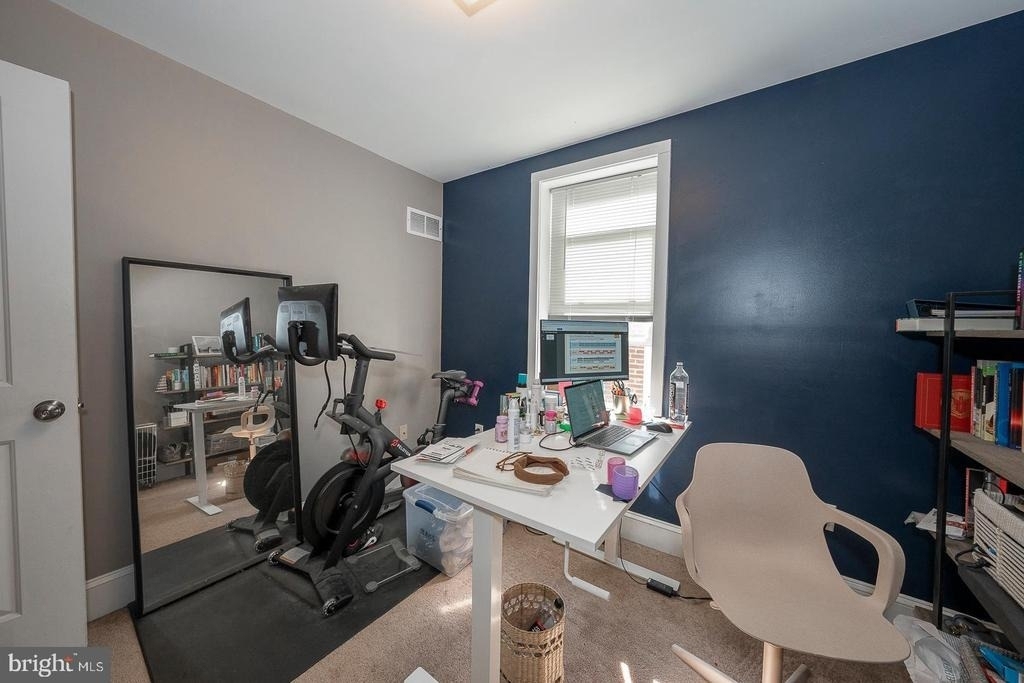 431 W Baltimore Avenue - Photo 18