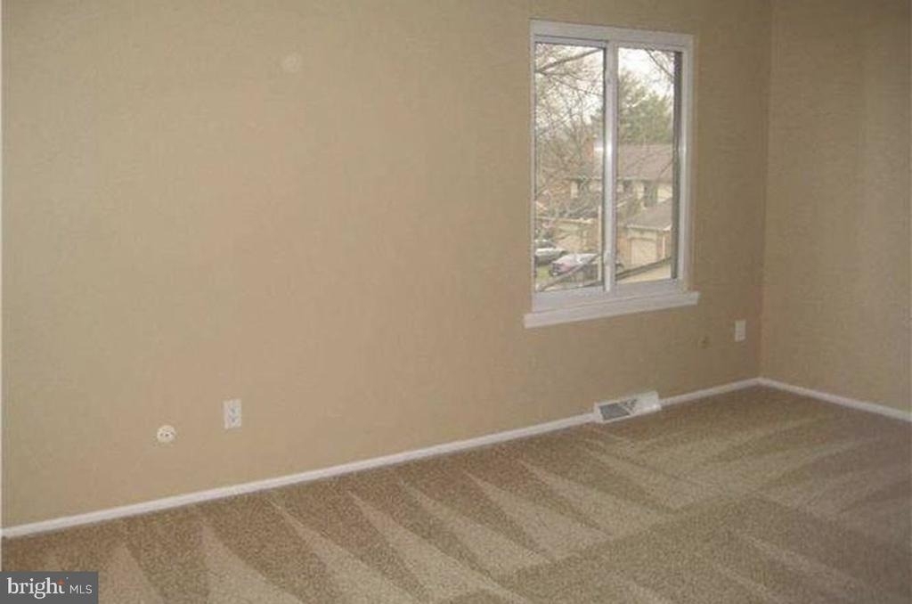 205 Bernard Ct - Photo 17
