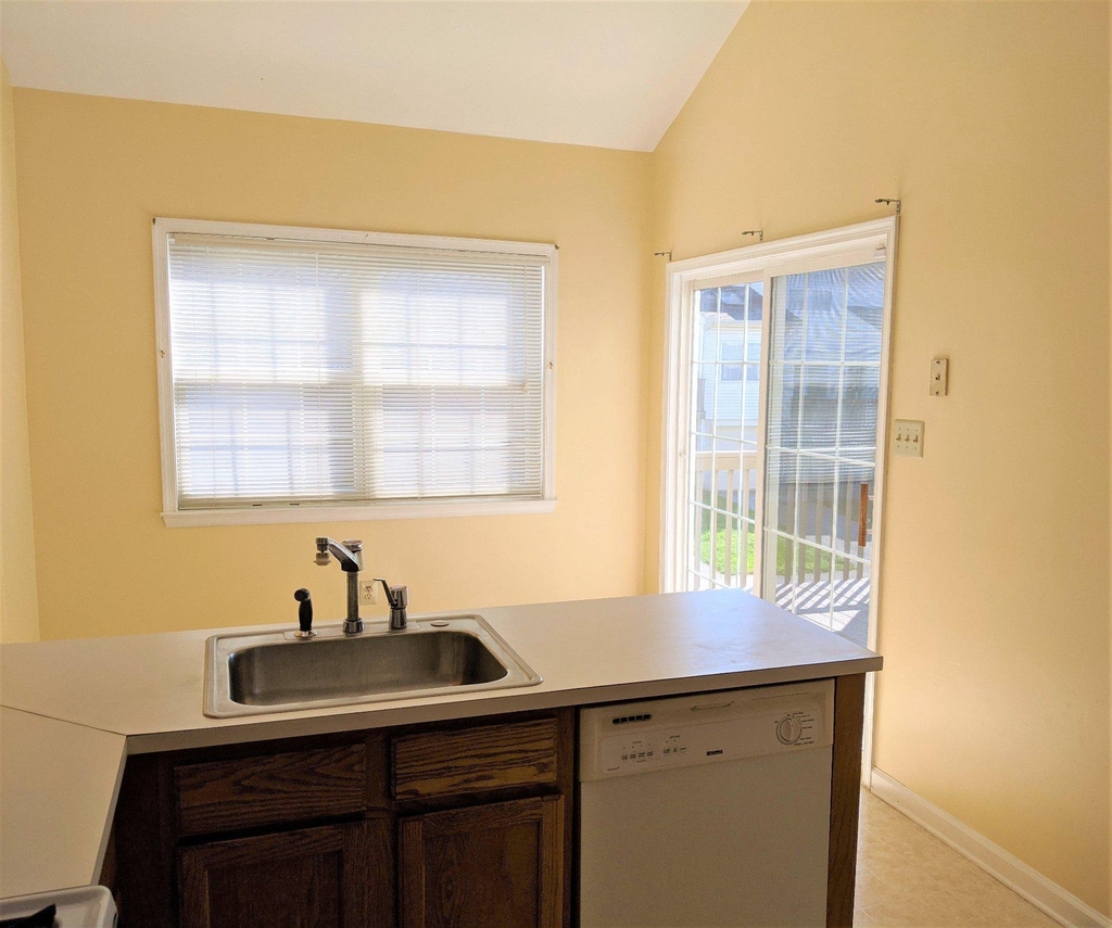 331 Galway Drive - Photo 16