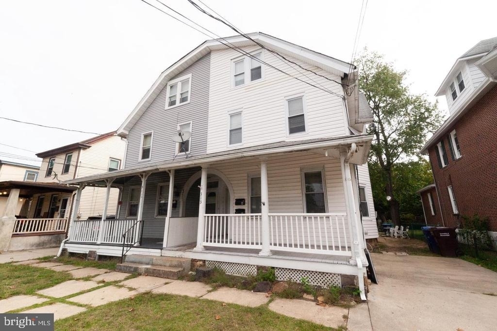 313 S Fairview Street - Photo 0
