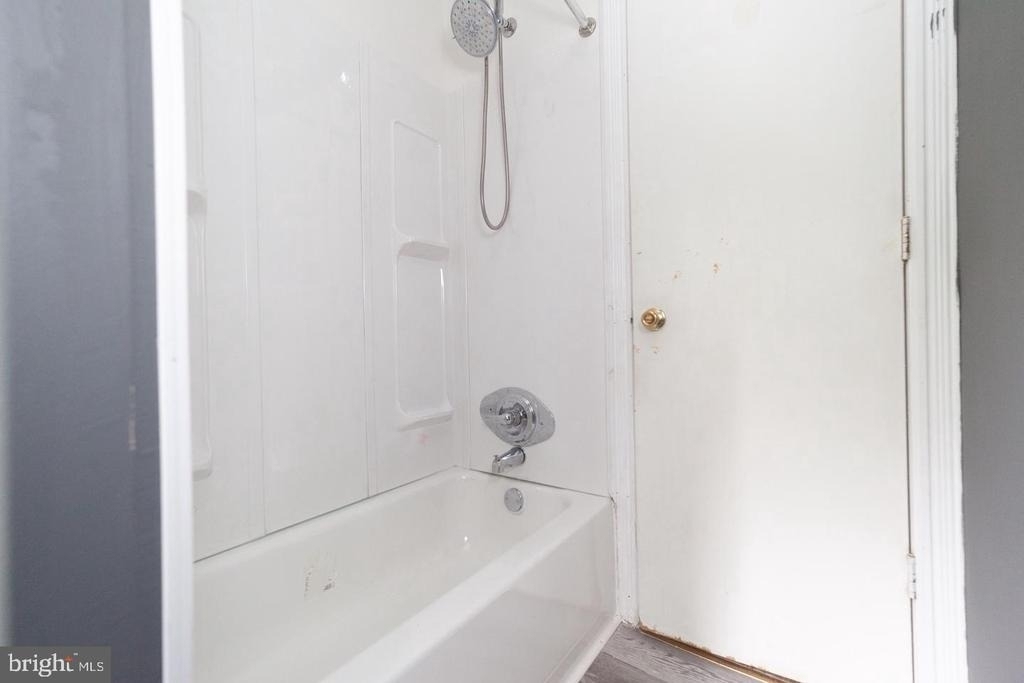 313 S Fairview Street - Photo 3