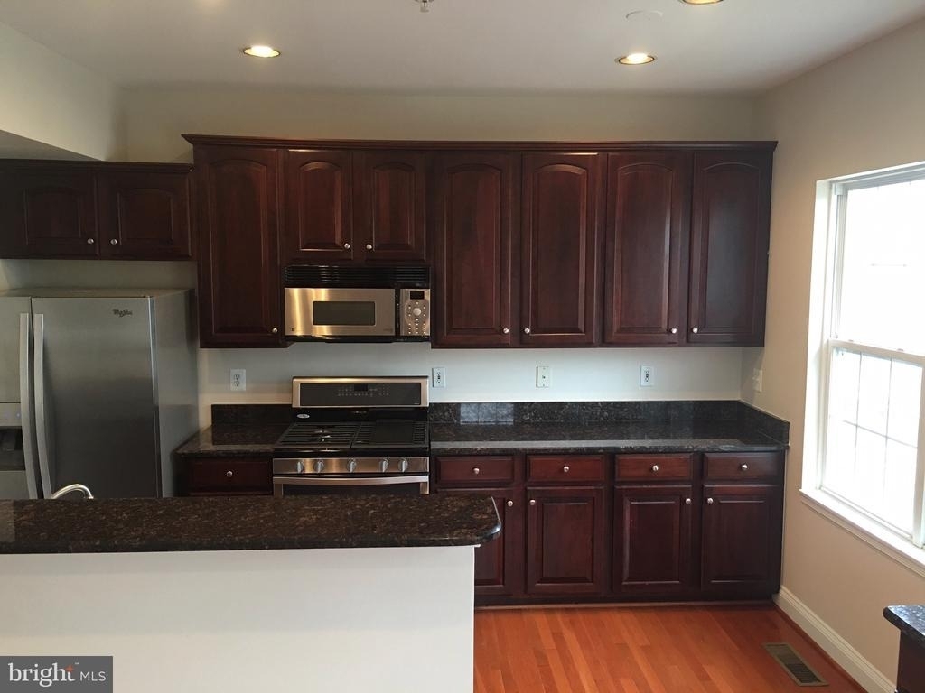 2122 Darcy Green Place - Photo 5