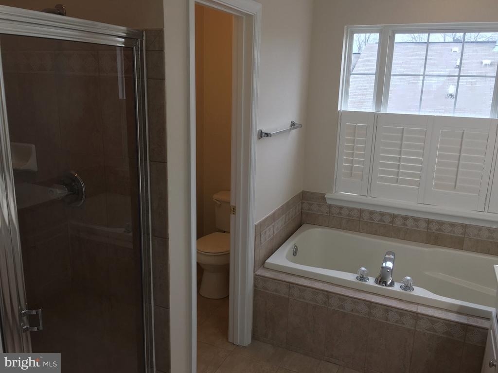 2122 Darcy Green Place - Photo 12