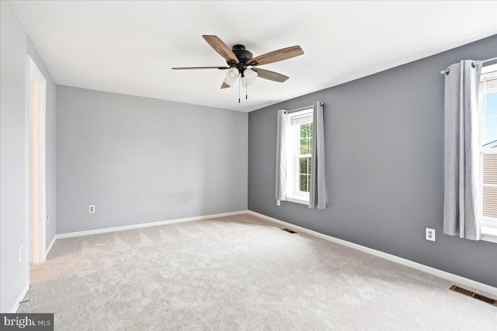 5735 Sunset View Lane - Photo 18