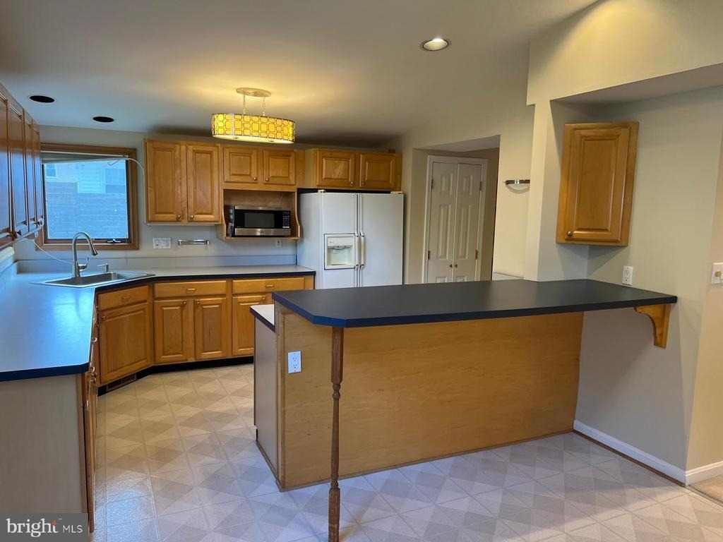 5 Madison Mills Court - Photo 11