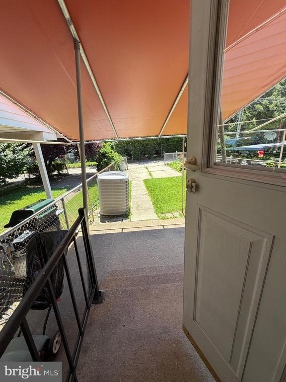 831 Bosley Avenue - Photo 18