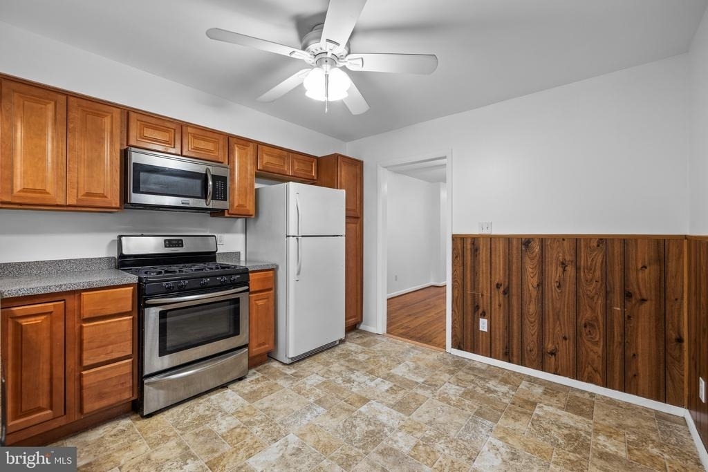 1437 Towson Street - Photo 8