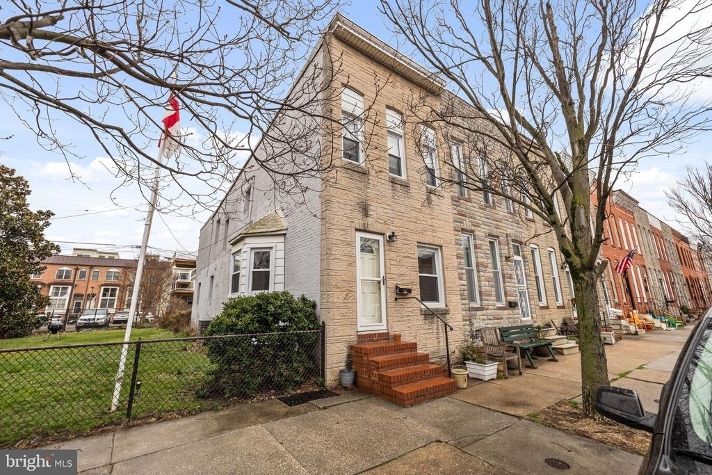 1437 Towson Street - Photo 1