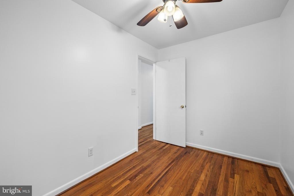 1437 Towson Street - Photo 16
