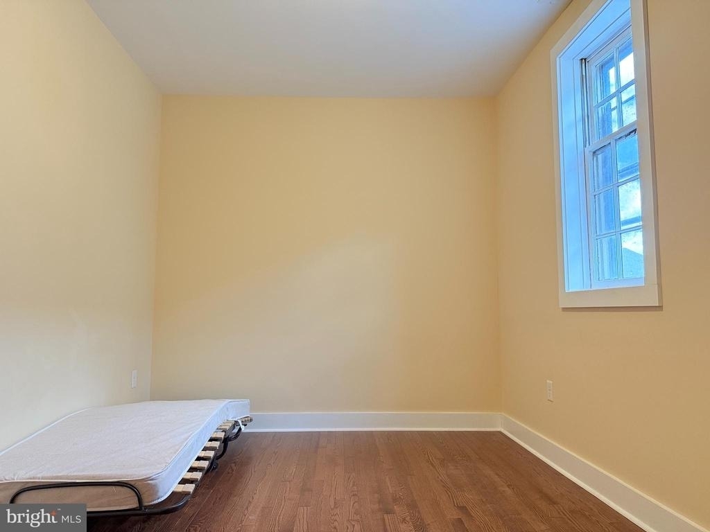 109 Nw Front St - Photo 10