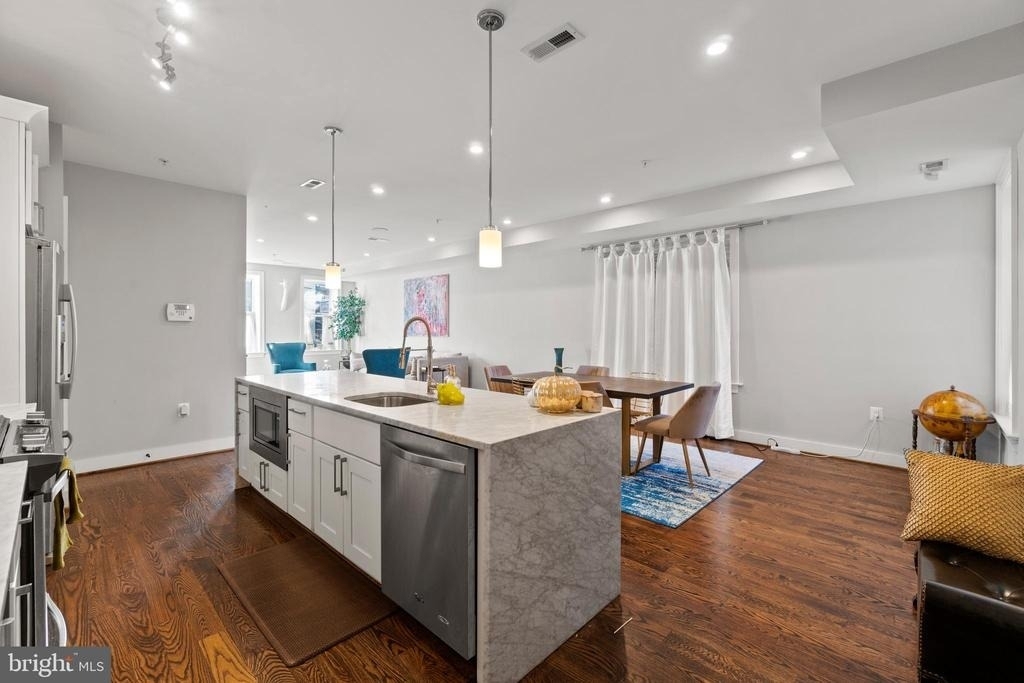 417 Randolph Street Nw - Photo 16