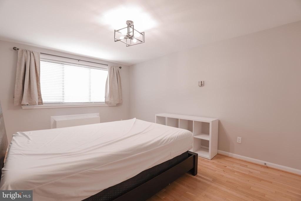 2725 39th Street Nw - Photo 10