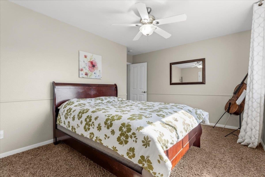8503 Delavan Ave - Photo 22