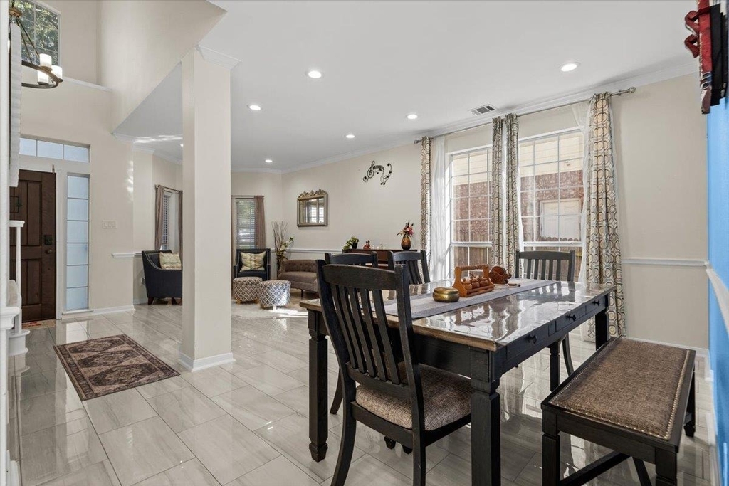 8503 Delavan Ave - Photo 7
