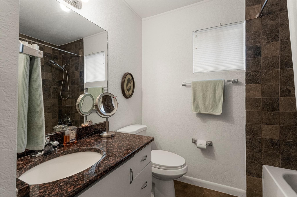 1706 Royal Hill Dr - Photo 14