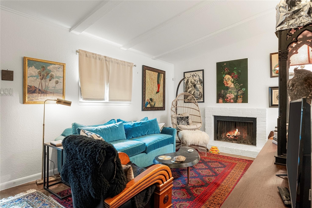 1706 Royal Hill Dr - Photo 3