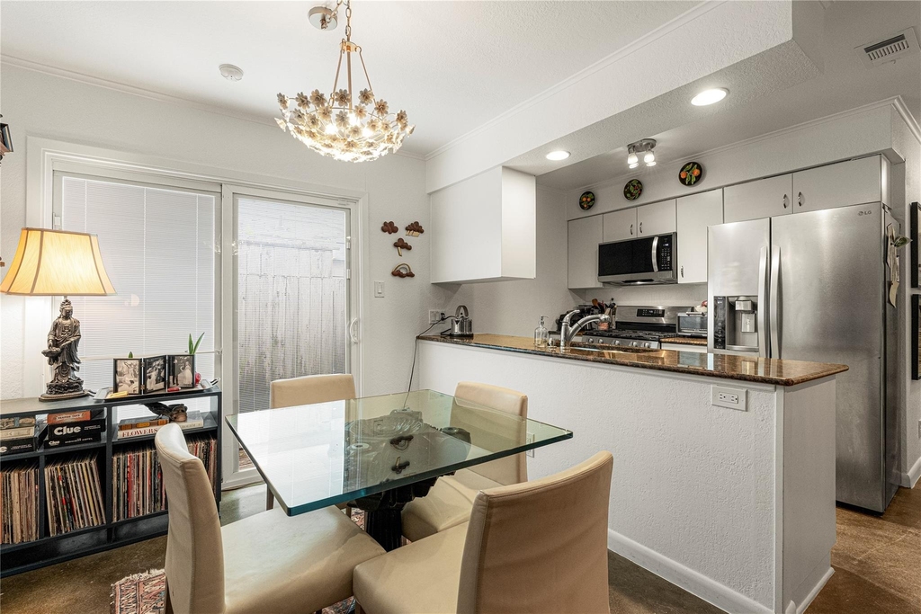 1706 Royal Hill Dr - Photo 10
