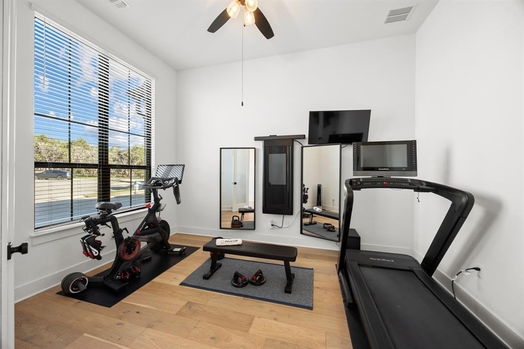 212 Texas Bluebonnet Trl - Photo 17