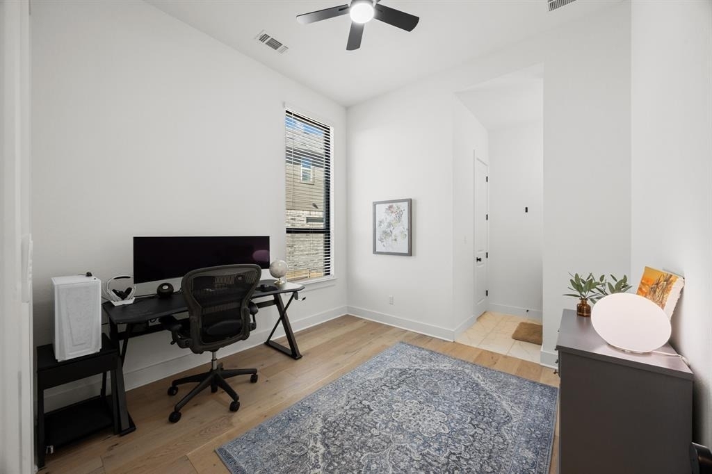 212 Texas Bluebonnet Trl - Photo 21