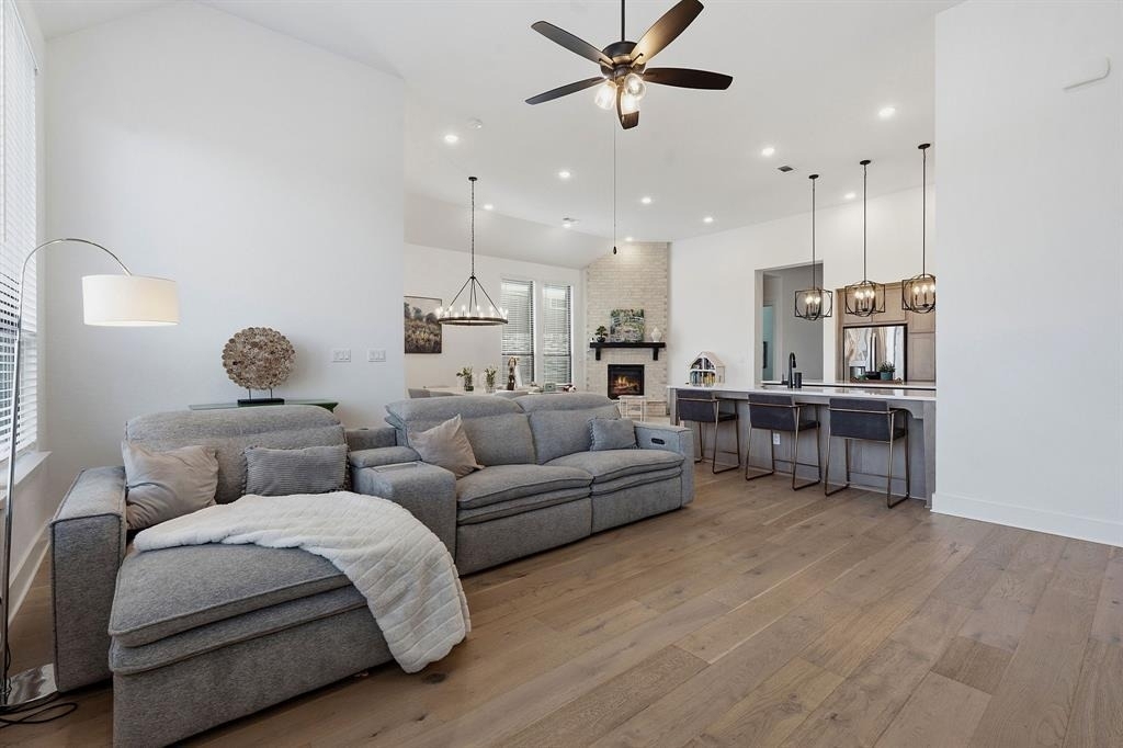 212 Texas Bluebonnet Trl - Photo 8