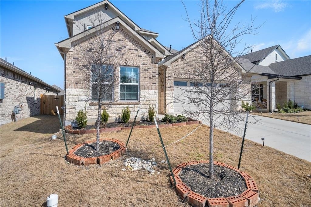 420 Deerpath St - Photo 1