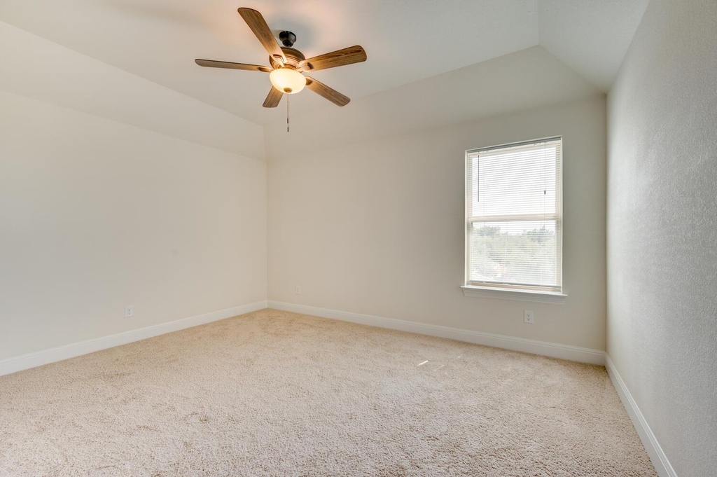 845 Richardson Ln - Photo 33