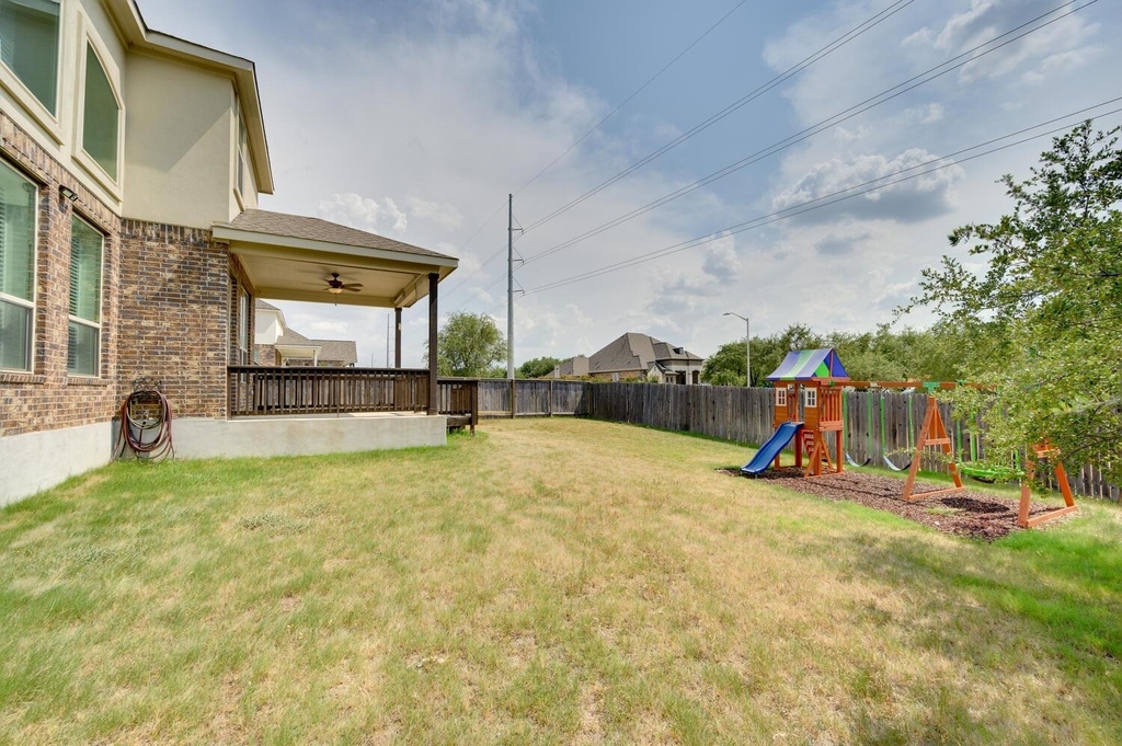 845 Richardson Ln - Photo 39