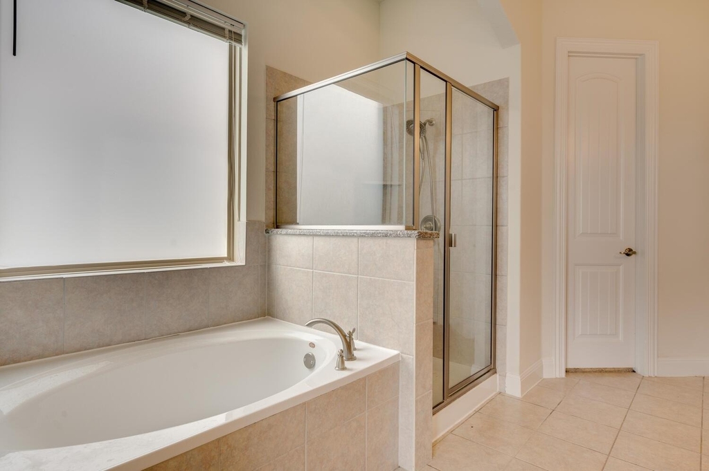 845 Richardson Ln - Photo 21