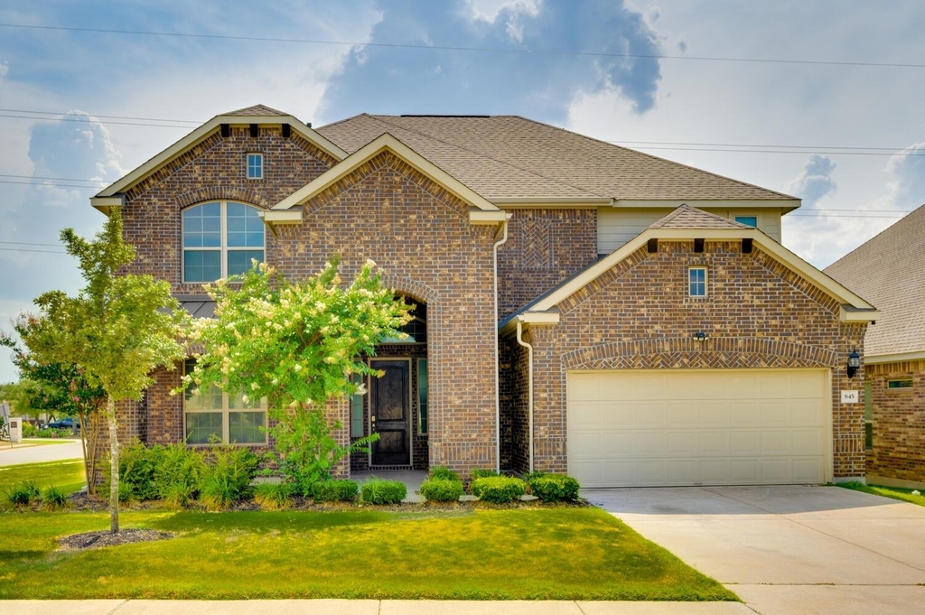845 Richardson Ln - Photo 1