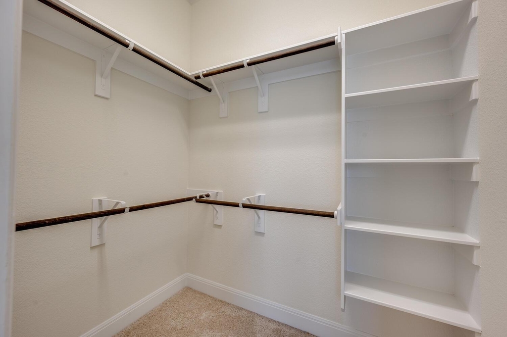 845 Richardson Ln - Photo 23