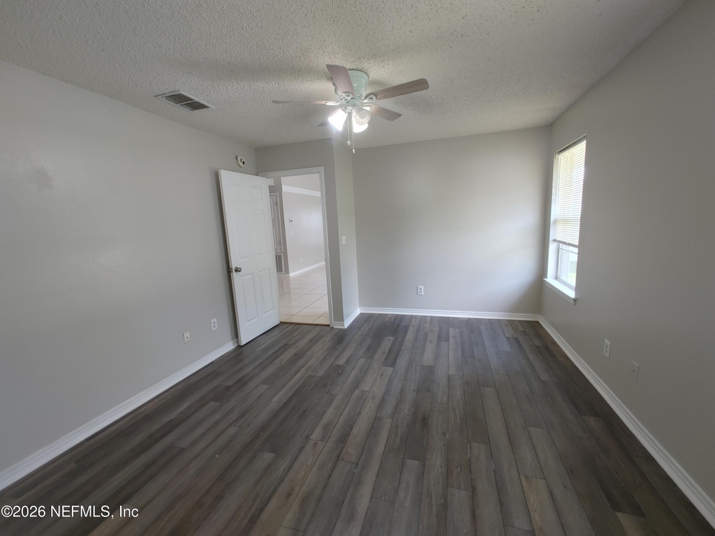7548 Cliff Cottage Drive - Photo 9